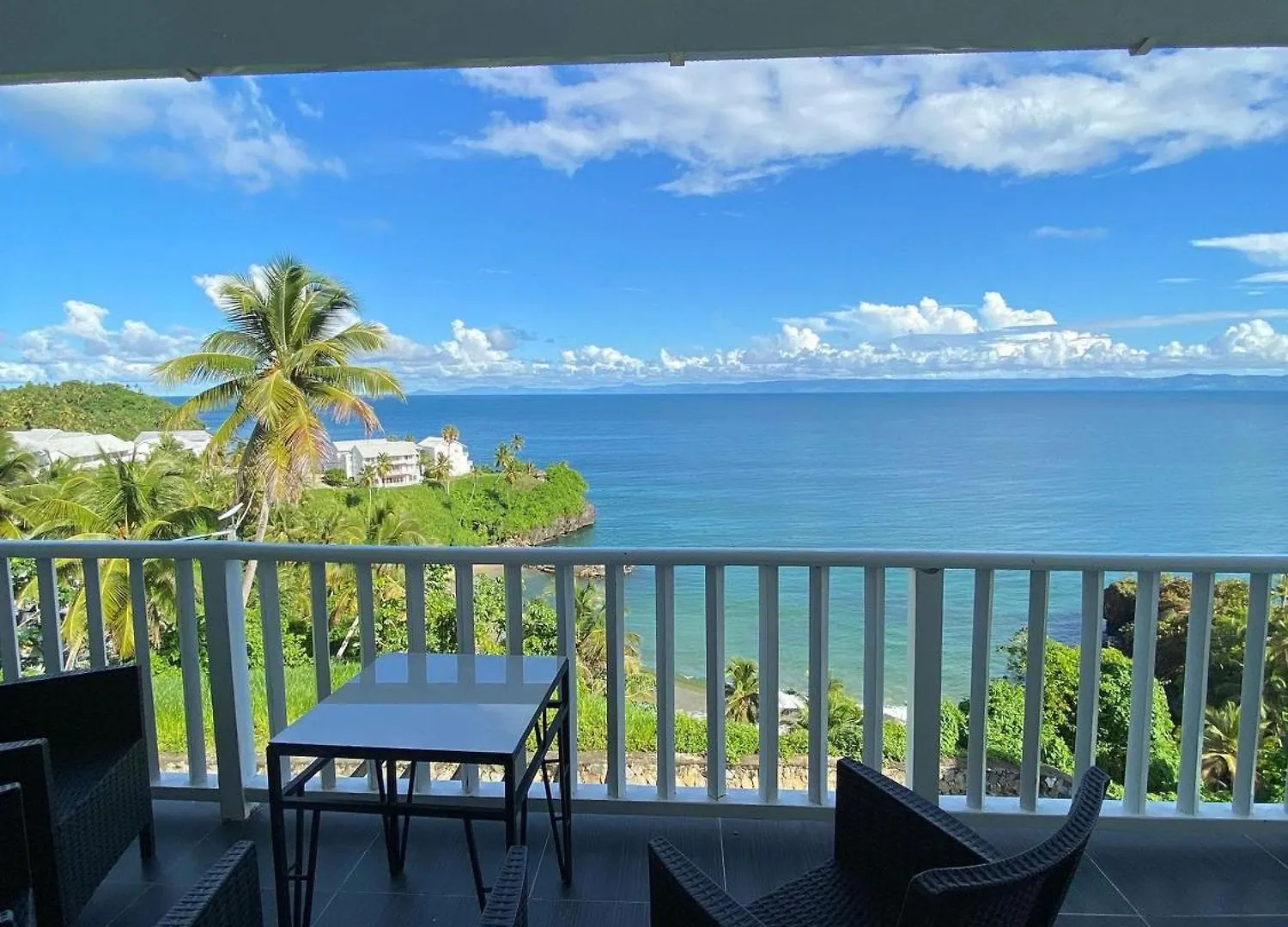 Sunlit Serenity By The Sea Samana 2-301 Punta Balandra